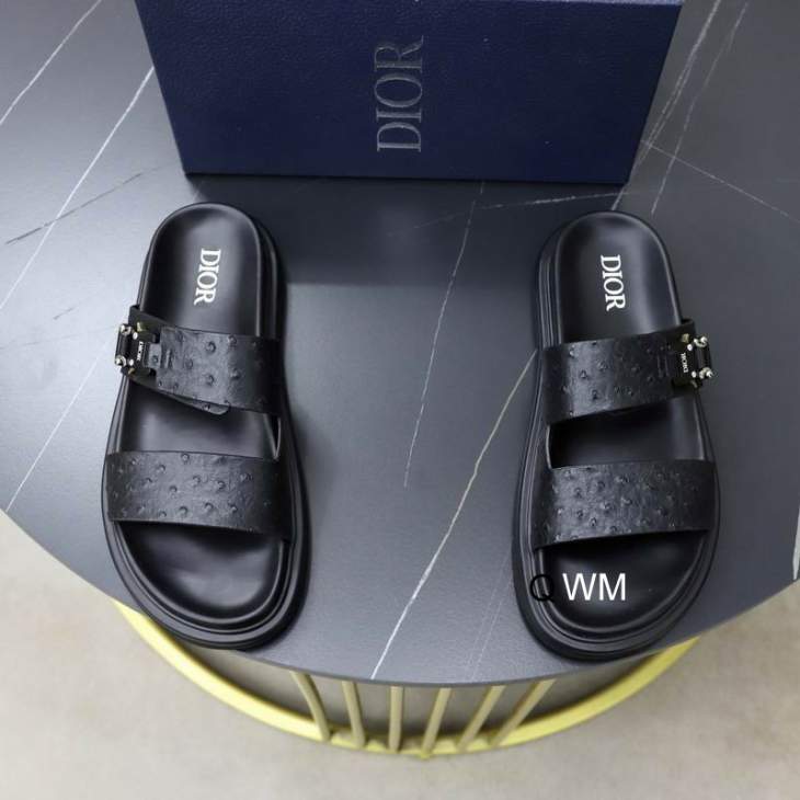 Picture of Dior Slippers _SKUDiorsz38-4WM03012895